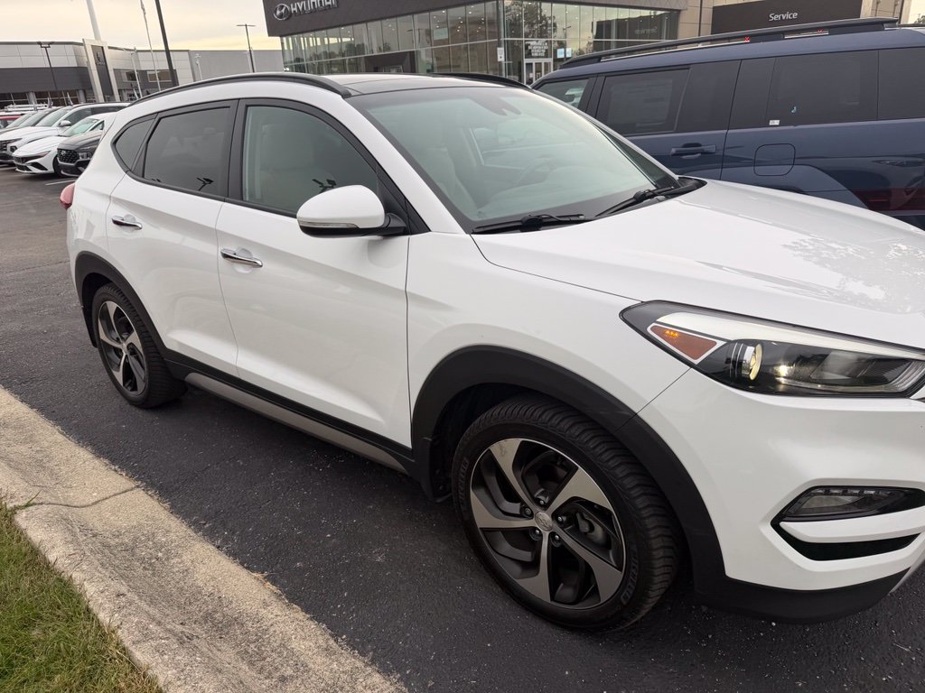  Hyundai Tucson