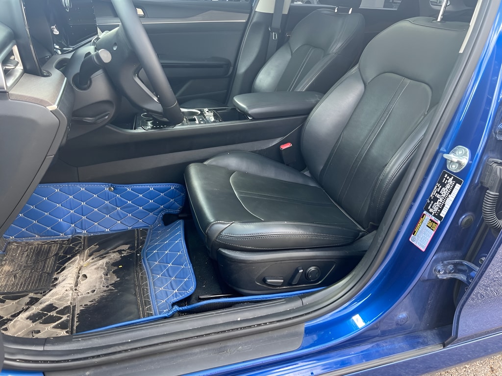 2024 Kia K5 EX - Photo 14