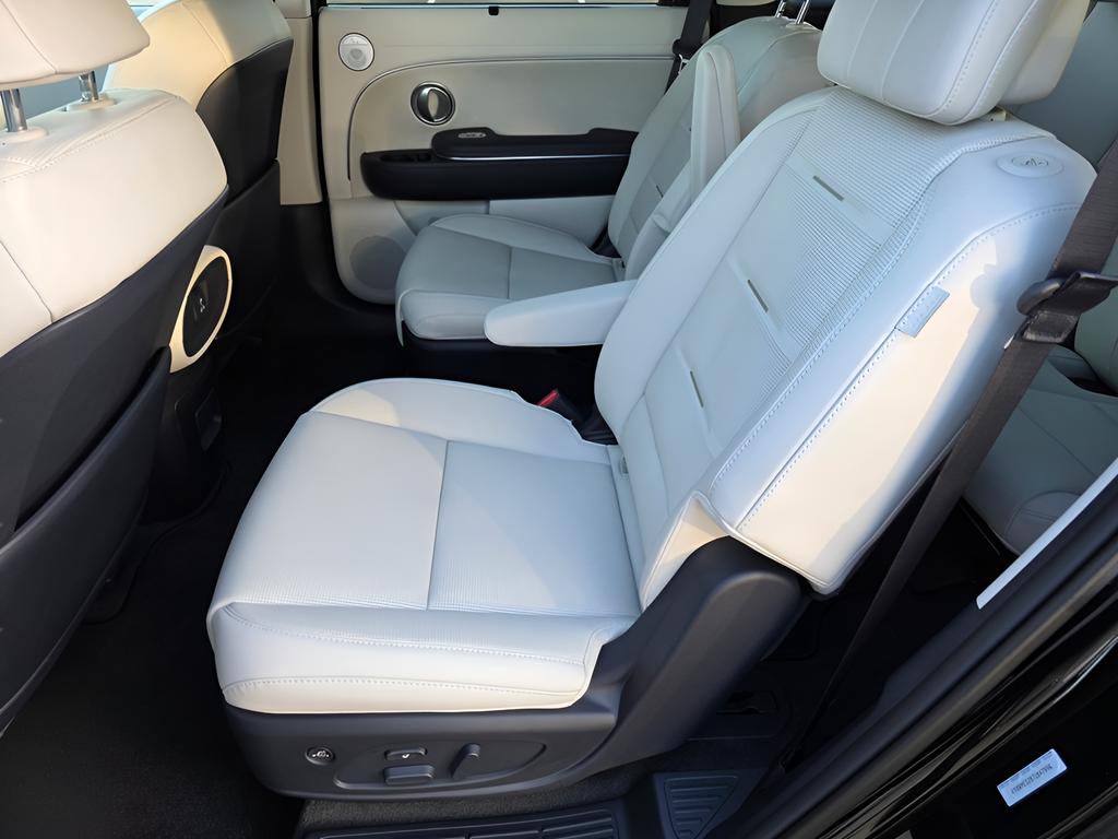 2026 Hyundai Palisade Calligraphy - Photo 10