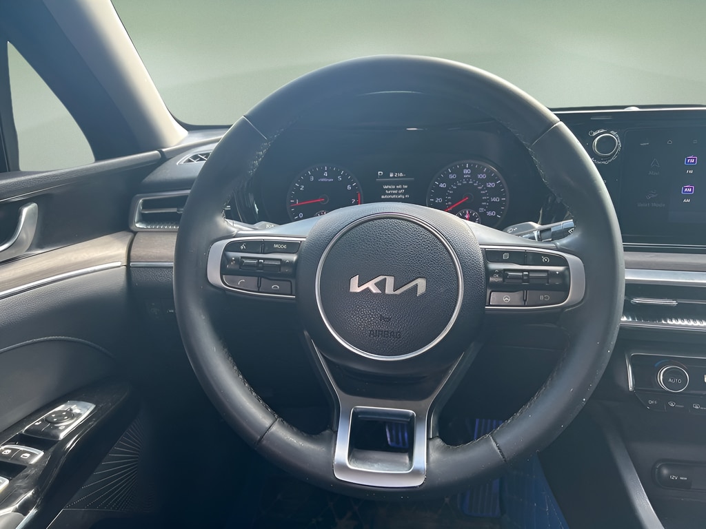 2024 Kia K5 EX - Photo 18