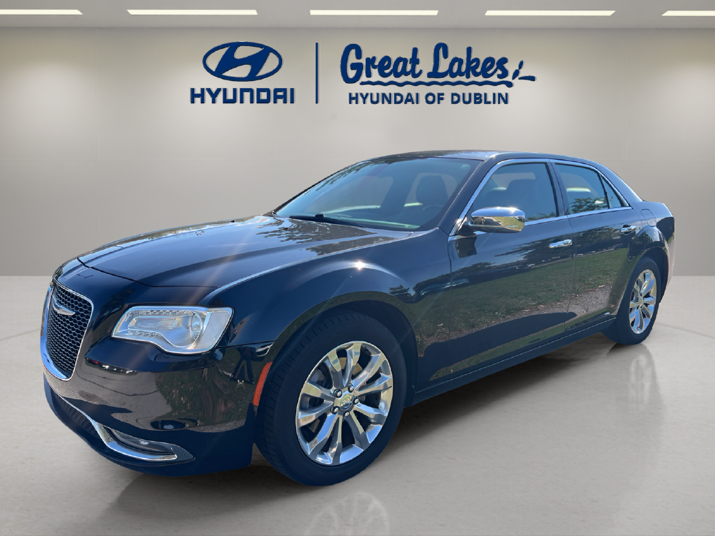 2018 Chrysler 300