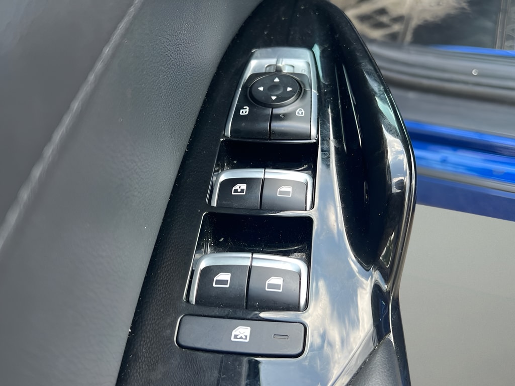 2024 Kia K5 EX - Photo 34