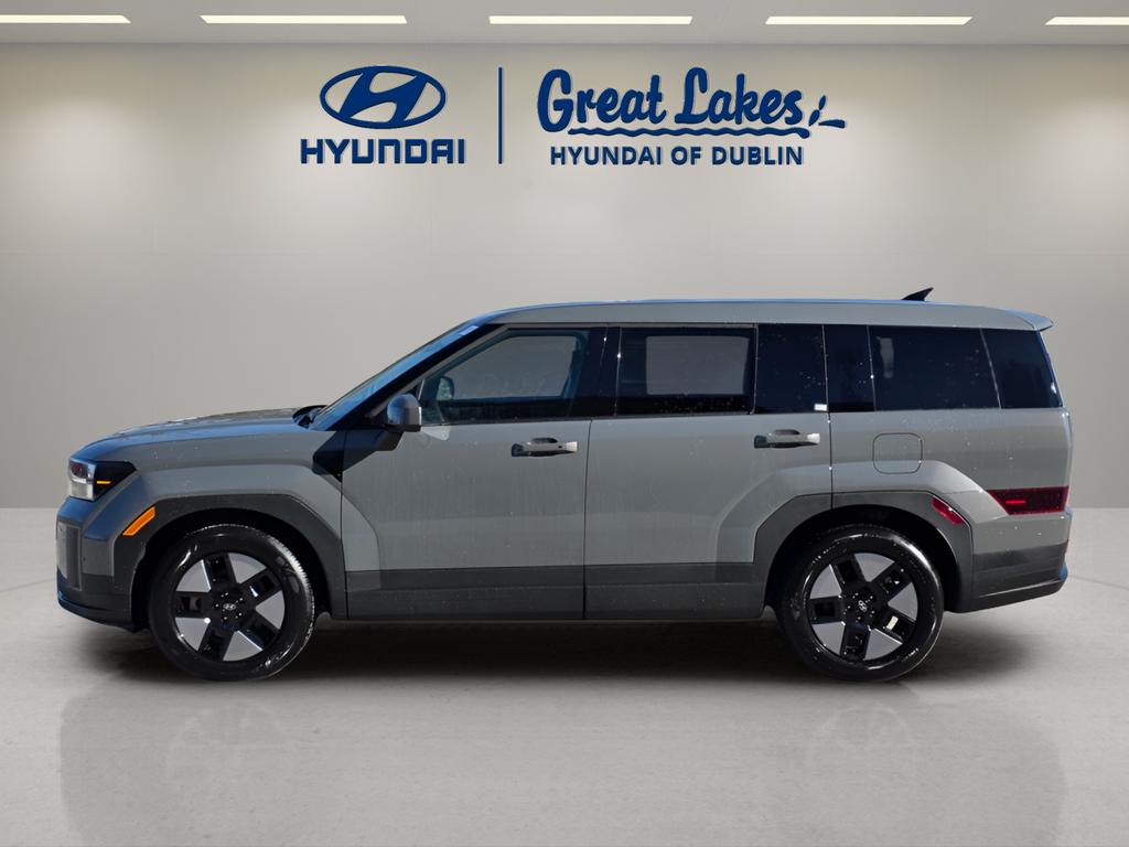 2026 Hyundai Santa Fe SE - Photo 2
