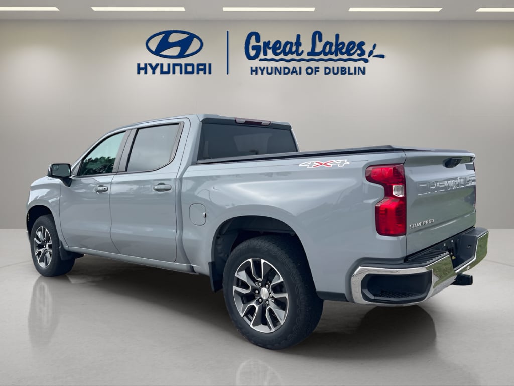 2024 Chevrolet Silverado 1500 LT - Photo 3