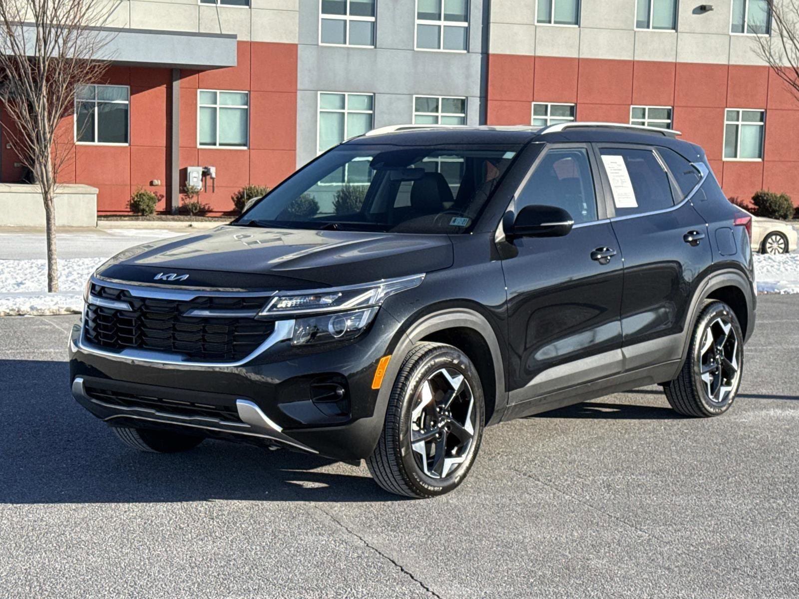 2024 Kia Seltos EX - Photo 28