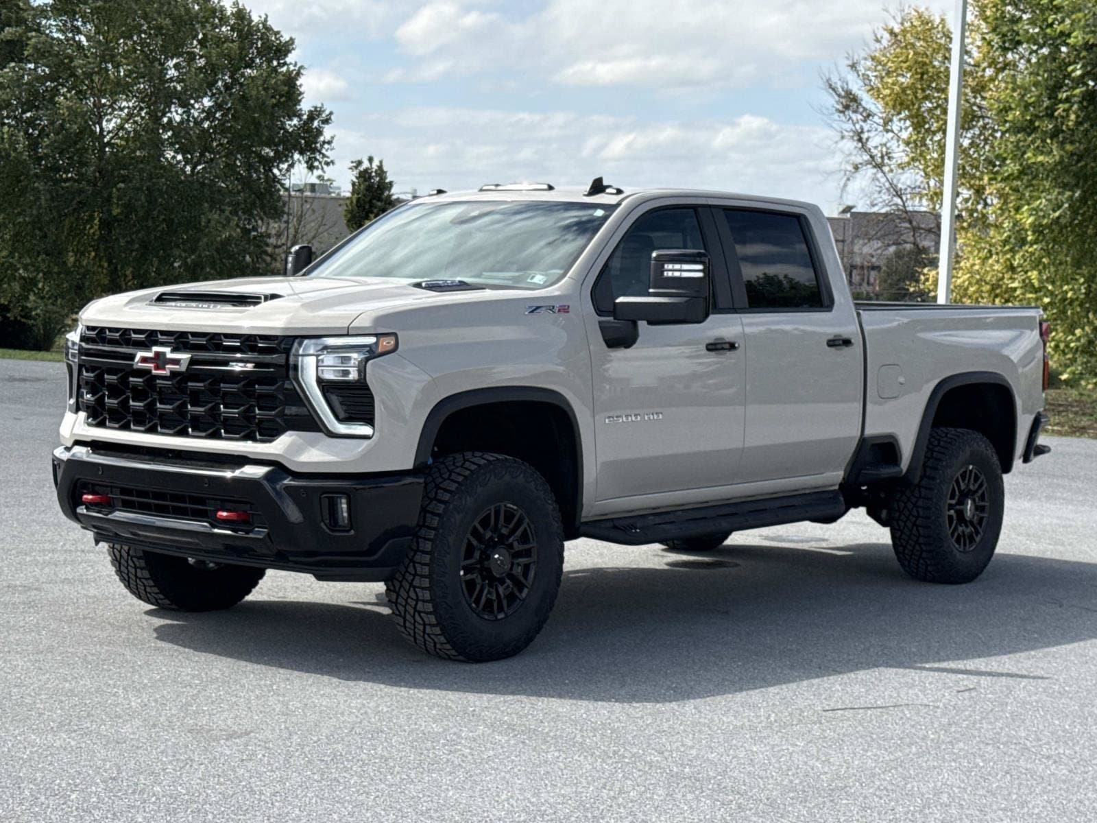 2026 Chevrolet Silverado 2500 HD ZR2 - Photo 15