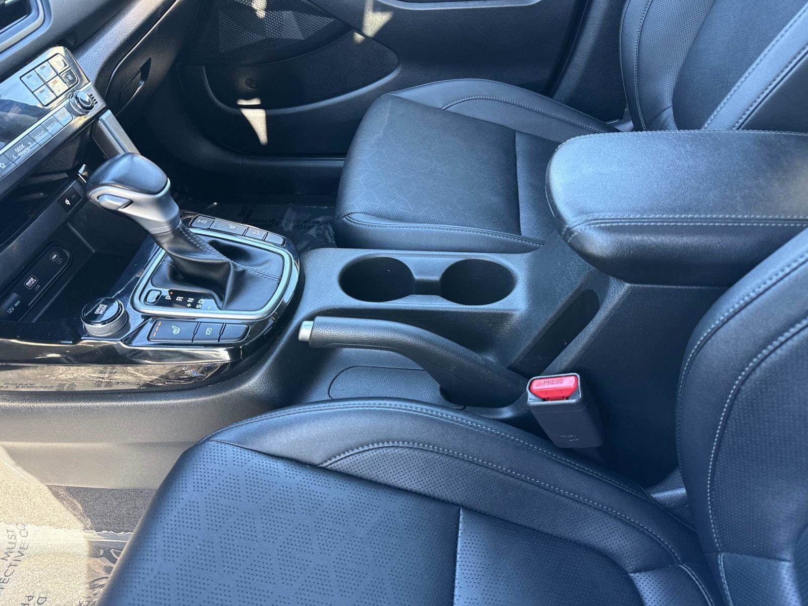 2024 Kia Seltos EX - Photo 16