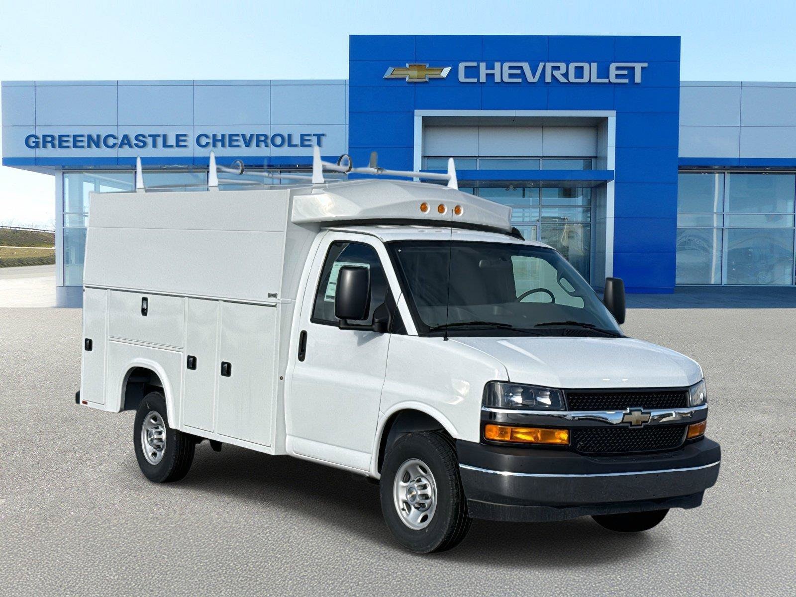 2025 Chevrolet Express Cutaway