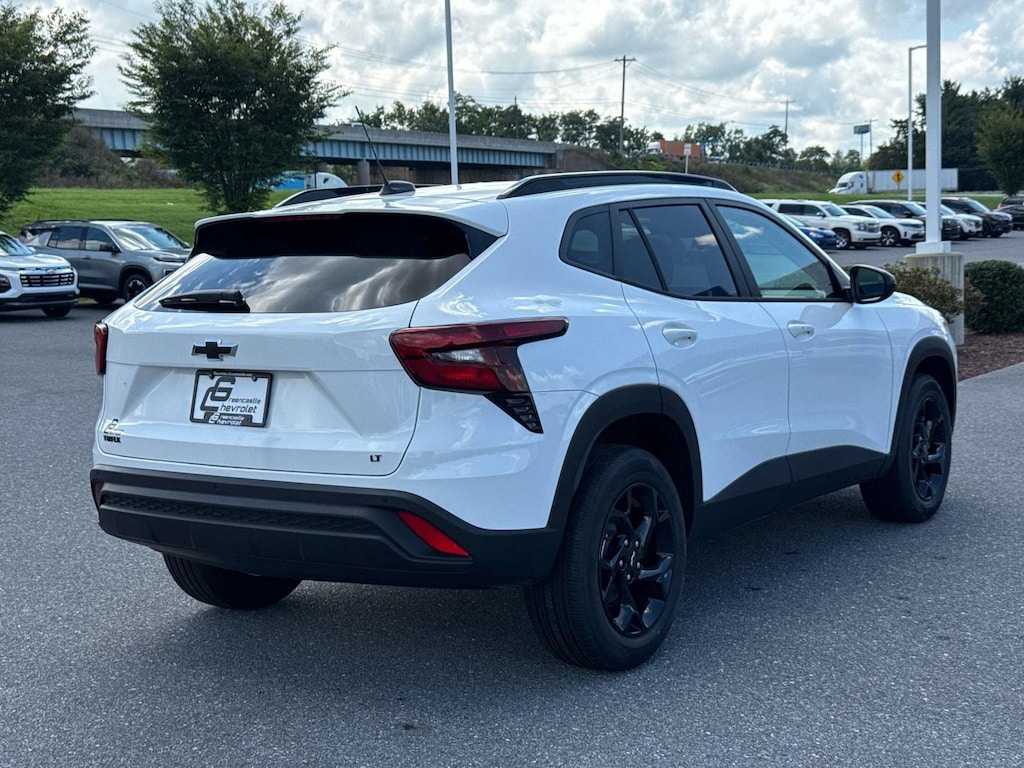 New 2026 Chevrolet Trax LT SUV