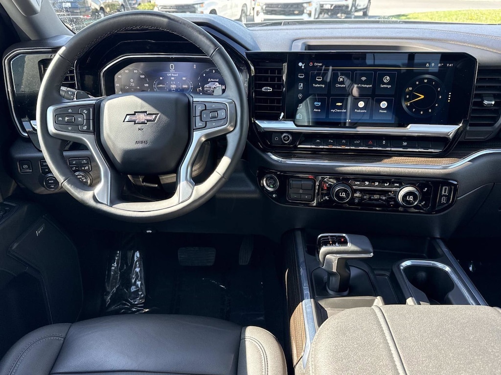 Used 2024 Chevrolet Silverado 1500 RST Truck