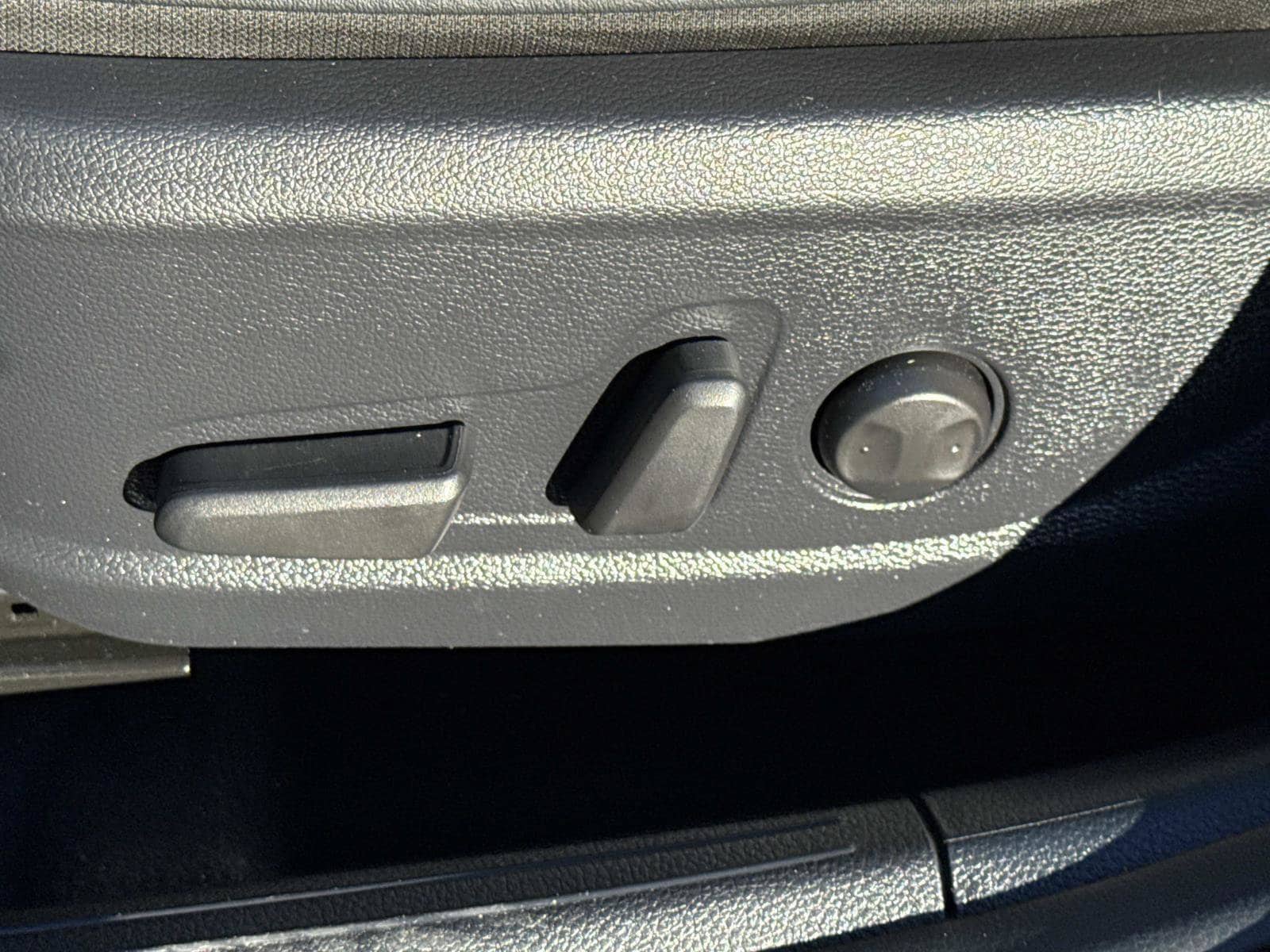 2024 Kia Seltos EX - Photo 17