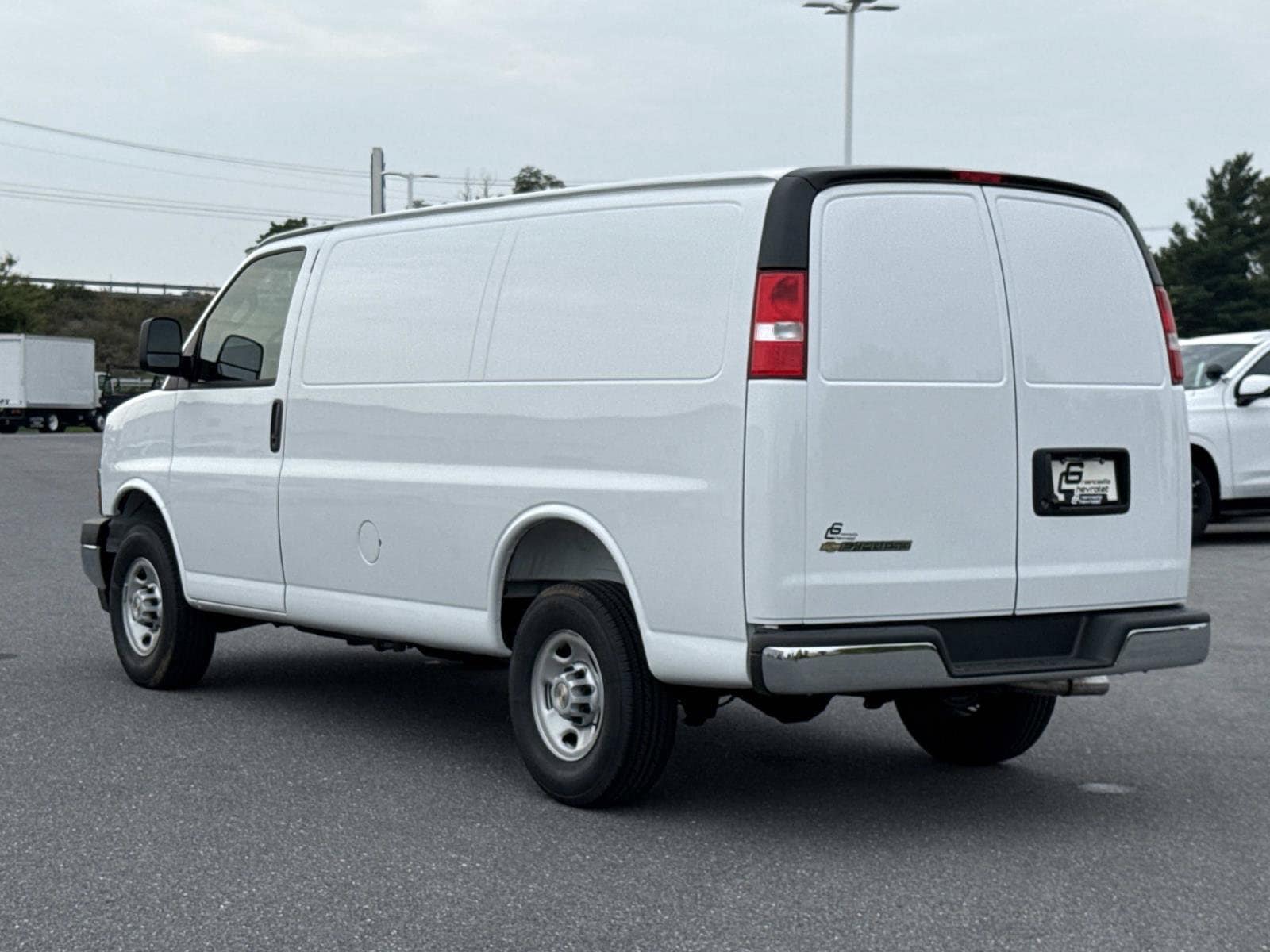 2026 Chevrolet Express Cargo Work Van - Photo 14