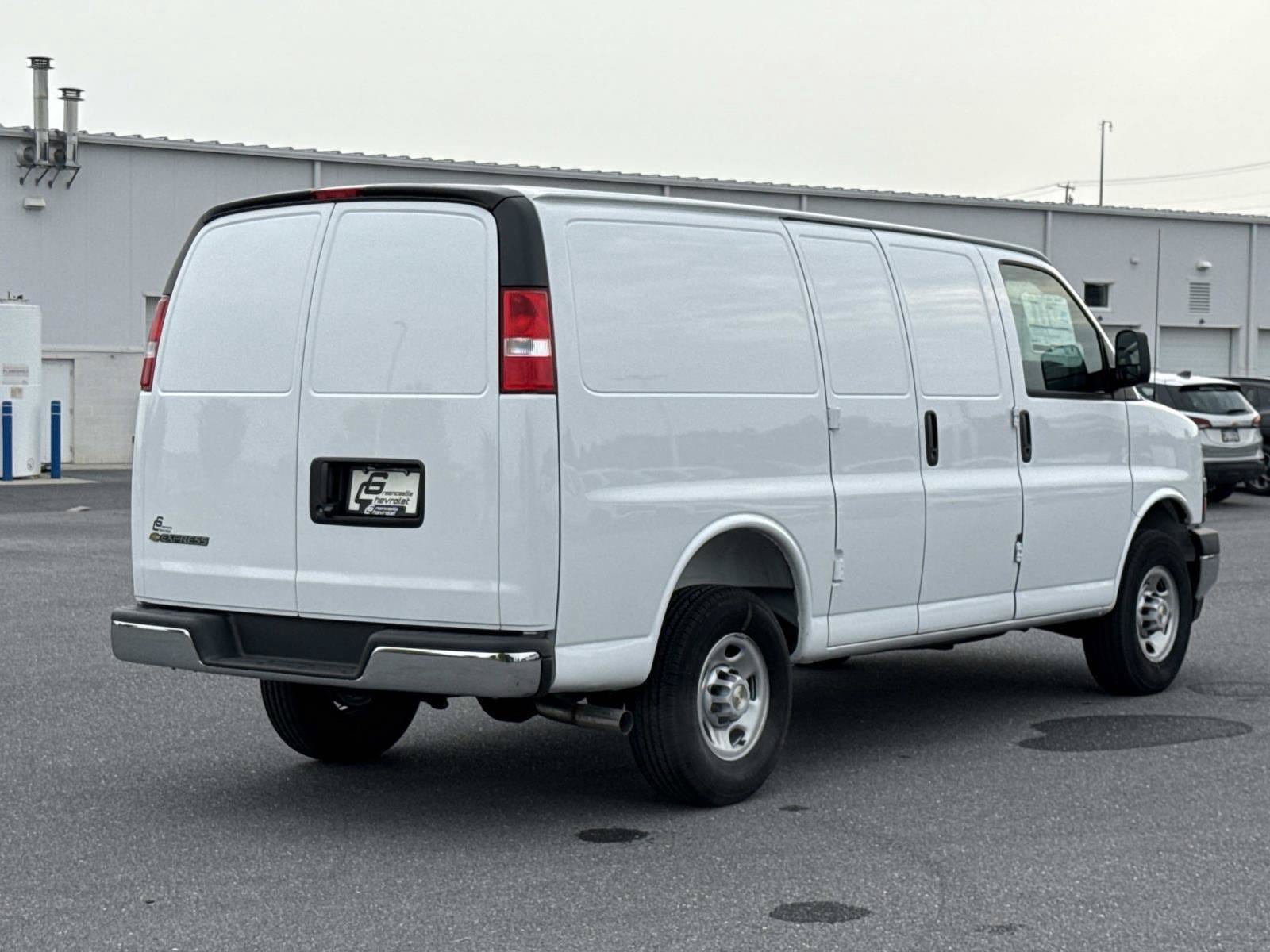 2026 Chevrolet Express Cargo Work Van - Photo 13