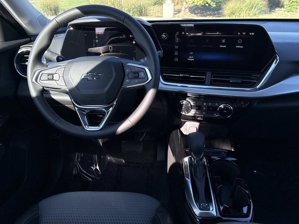 New 2026 Chevrolet Trax LT SUV