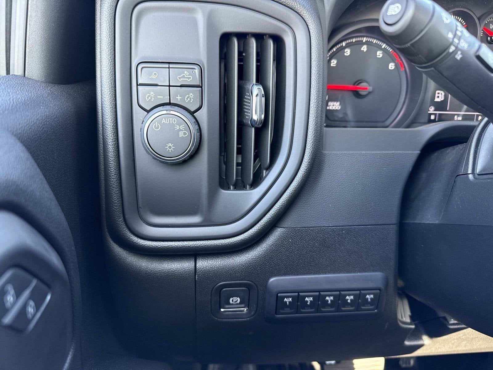 2026 Chevrolet Silverado 3500 HD Work Truck - Photo 7