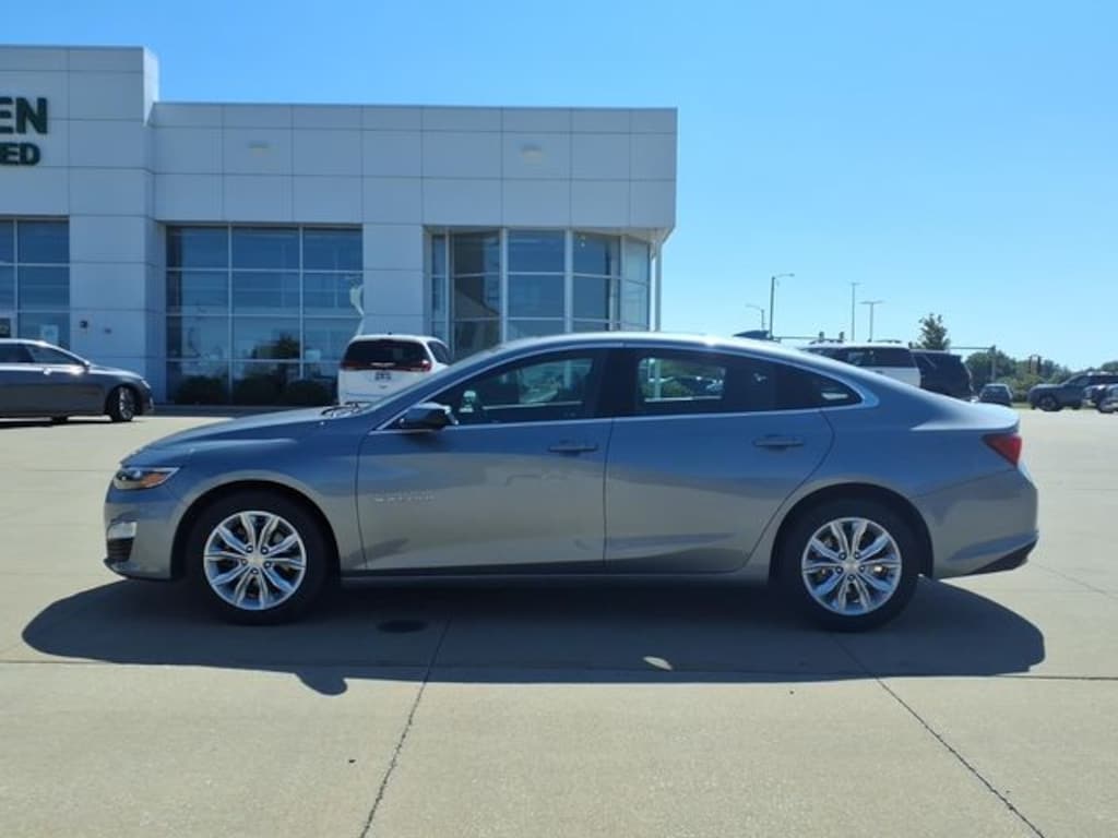 Used 2024 Chevrolet Malibu 1LT Sedan