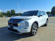 Used 2025 Mitsubishi Outlander SE SUV