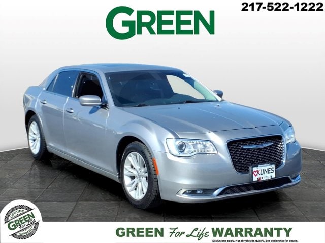 2017 Chrysler 300