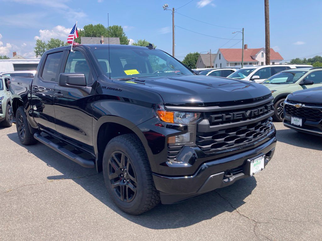 2026 Chevrolet Silverado 1500 Custom Truck