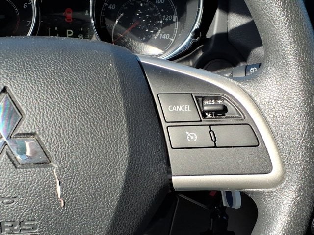 2025 Mitsubishi Outlander Sport ES - Photo 17
