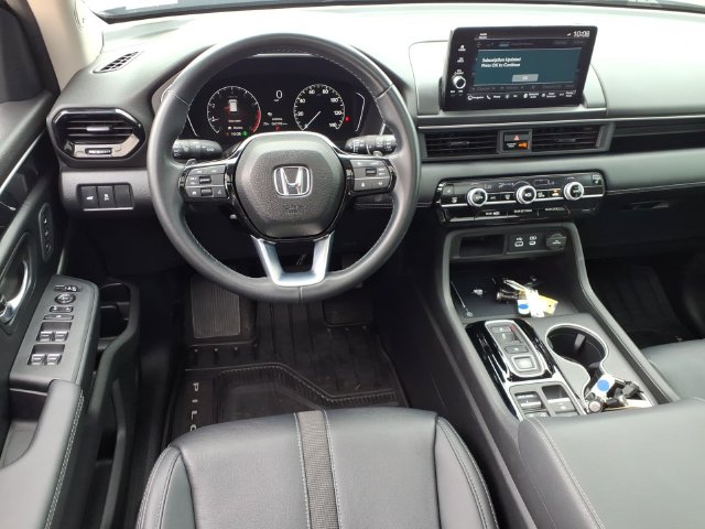 2024 Honda Pilot Touring - Photo 10