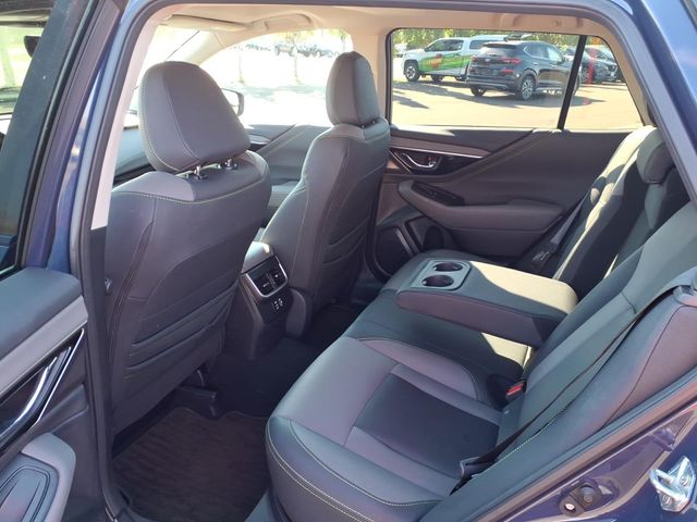 2025 Subaru Outback Onyx Edition - Photo 6