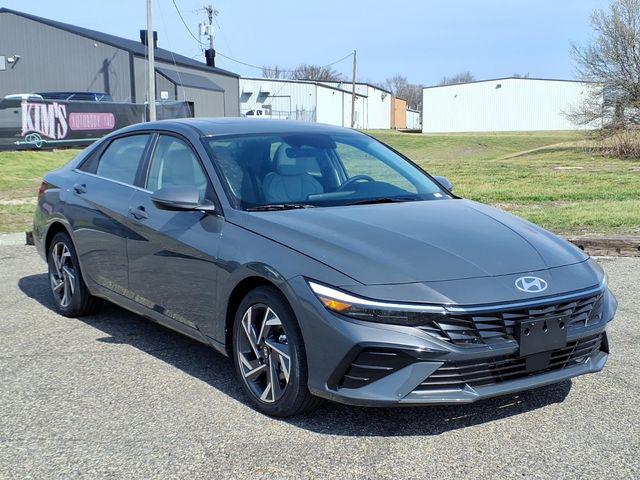 2026 Hyundai Elantra Sedan 