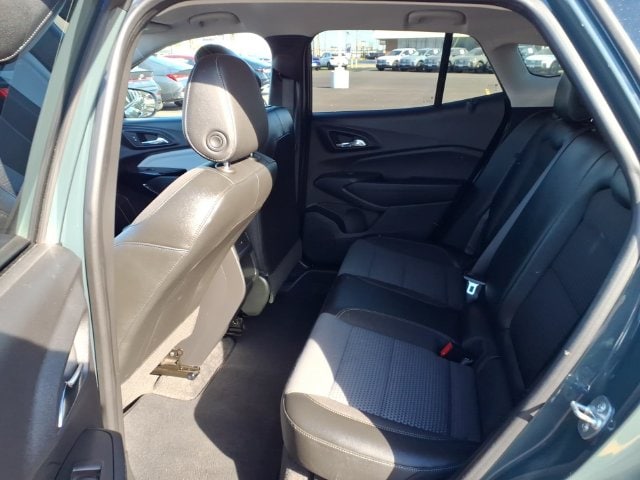 2025 Chevrolet Trax LT - Photo 6