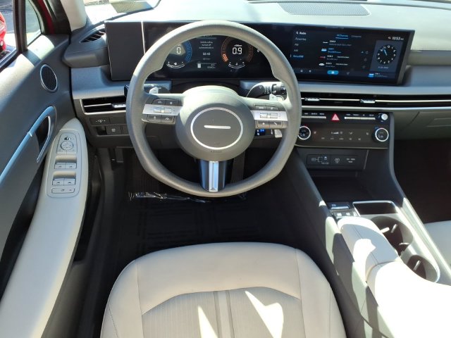 2025 Hyundai Sonata SEL - Photo 10