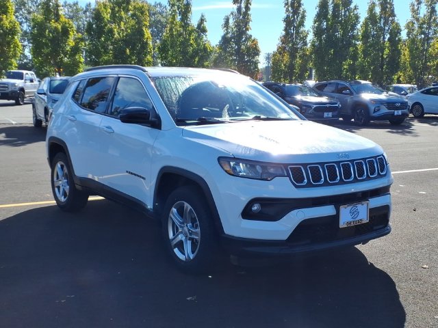 2024 Jeep Compass Latitude - Photo 1