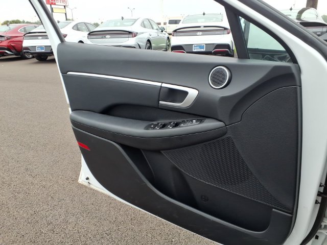 2025 Hyundai Sonata SEL - Photo 18