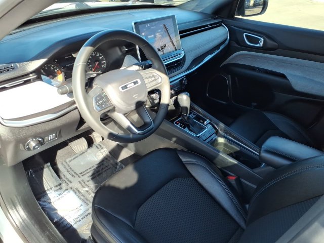 2024 Jeep Compass Latitude - Photo 11