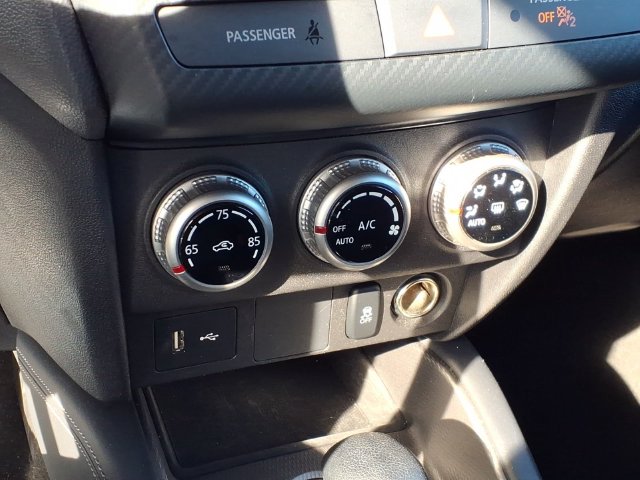 2025 Mitsubishi Outlander Sport ES - Photo 14
