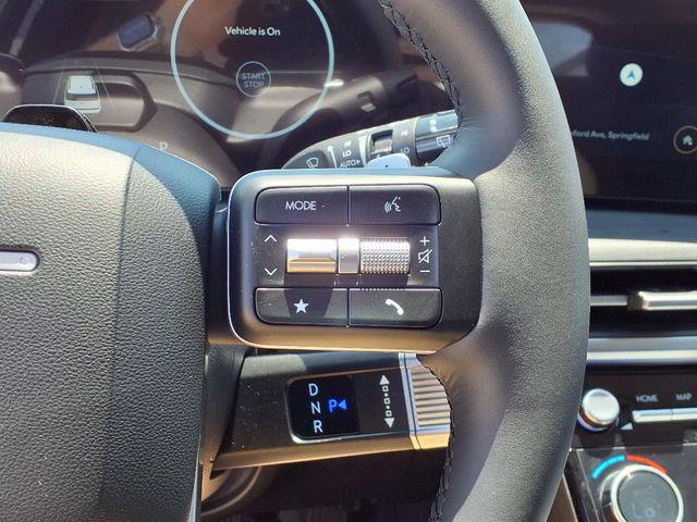 2026 Hyundai Santa Fe Limited - Photo 14