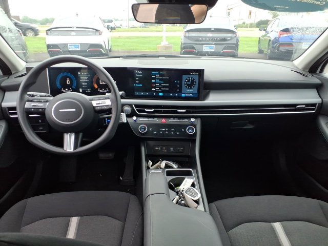 2025 Hyundai Sonata SEL - Photo 7