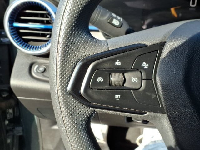 2025 Chevrolet Trax LT - Photo 16