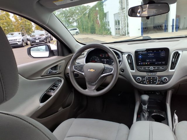 2024 Chevrolet Malibu 1LT - Photo 9
