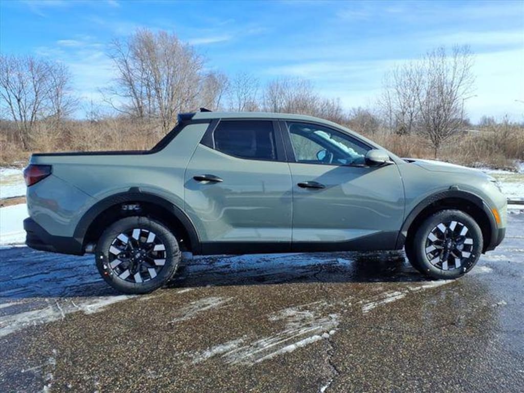 New 2026 Hyundai Santa Cruz SE FWD Truck