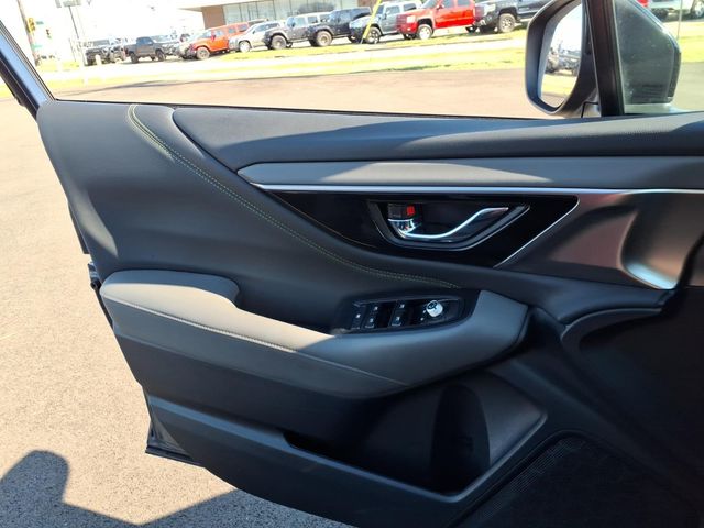 2025 Subaru Outback Onyx Edition - Photo 19
