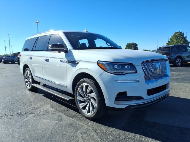 2022 Lincoln Navigator