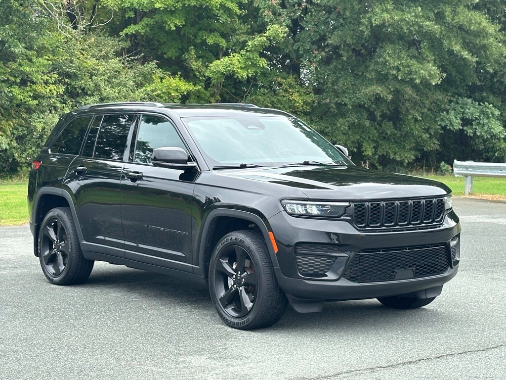 Certified 2023 Jeep Grand Cherokee Altitude X SUV