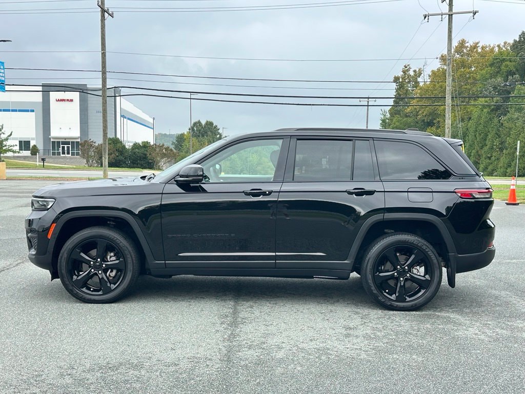 Certified 2023 Jeep Grand Cherokee Altitude X SUV