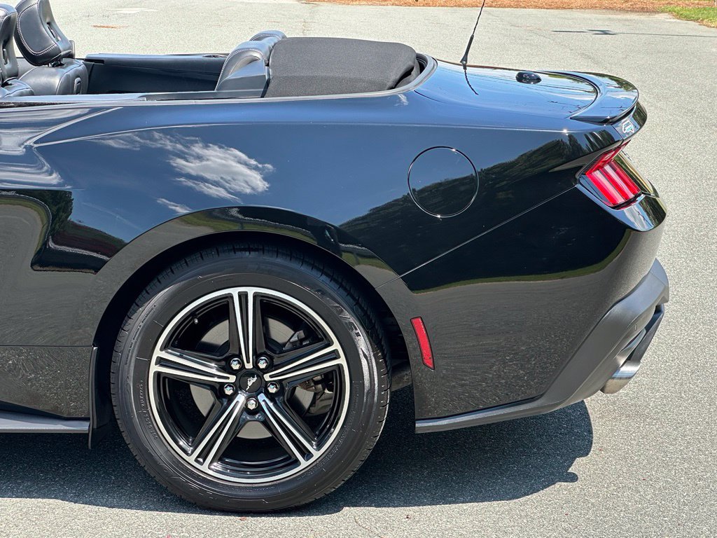 2024 Ford Mustang EcoBoost Premium - Photo 36