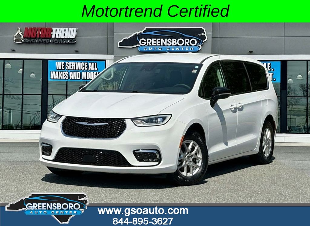 2024 Chrysler Pacifica