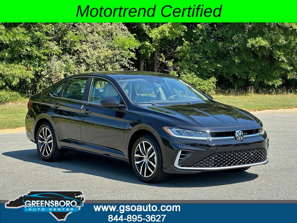 Certified 2025 Volkswagen Jetta 1.5T SE Sedan