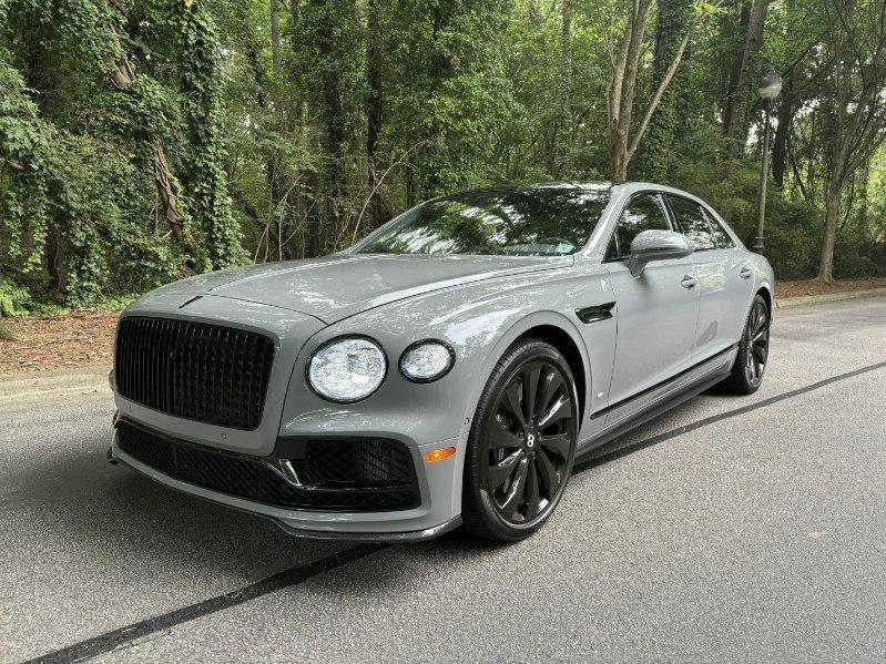2022 Bentley Flying Spur Base