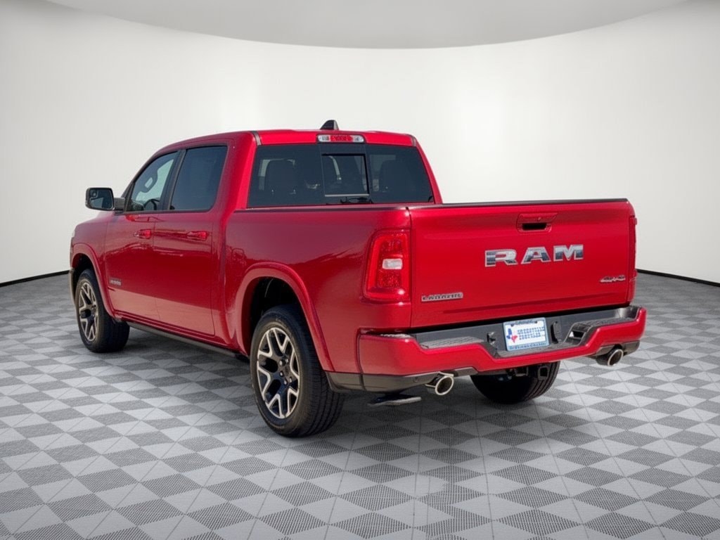 New 2027 Ram 1500 LARAMIE CREW CAB 4X4 5'7 BOX Pickup