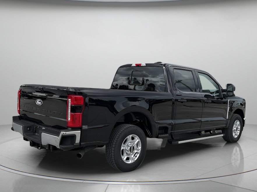 New 2027 Ford Super Duty F-250 SRW XLT Crew Cab Pickup