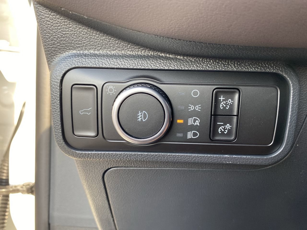 2026 Ford Explorer Platinum - Photo 22