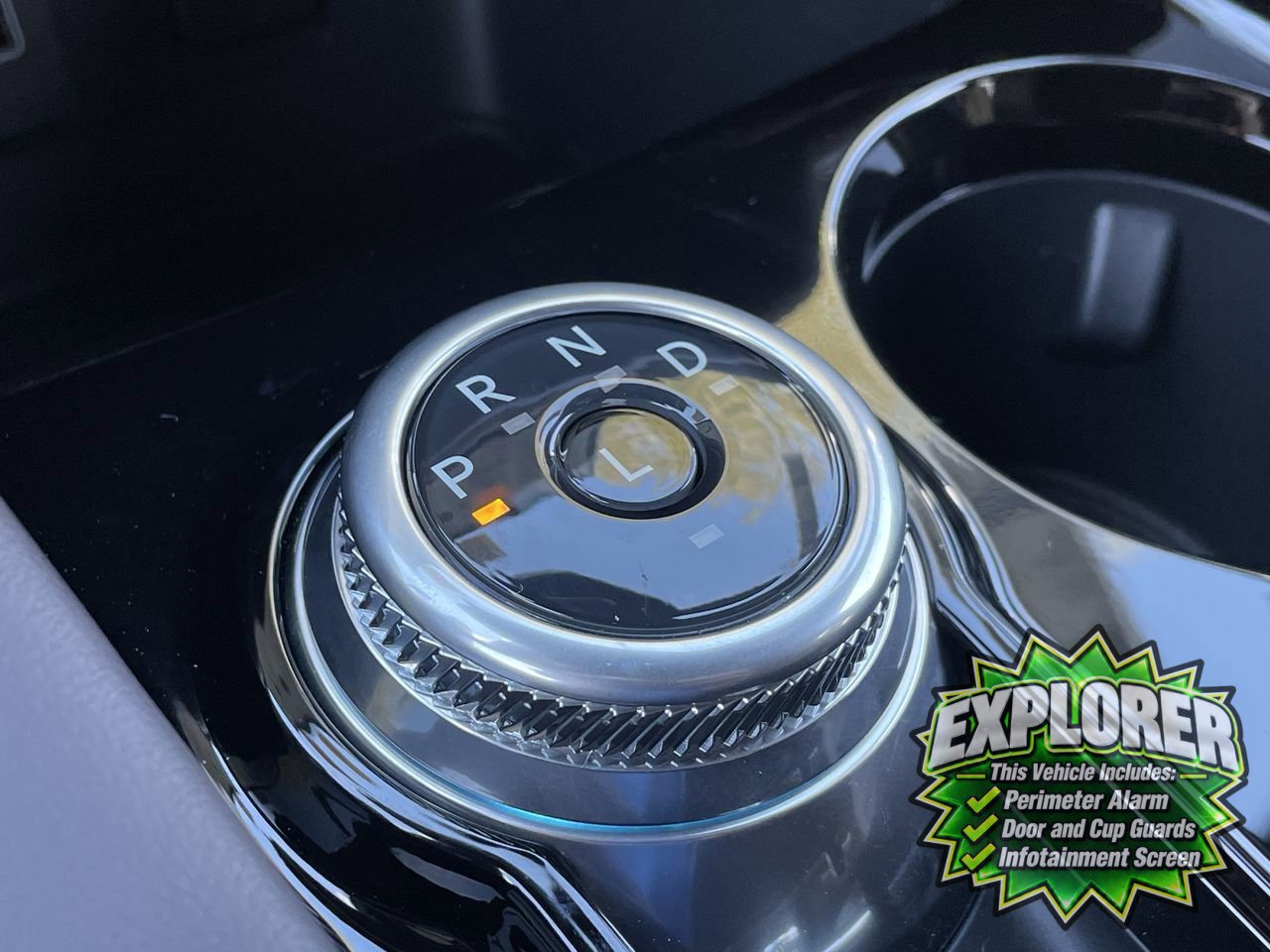 2026 Ford Explorer Platinum - Photo 27